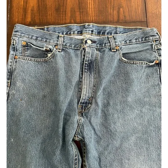 Levi's 505 Jeans Classic Blue Medium Wash Straight Leg Denim Distressed 36 Baggy - Picture 3 of 8